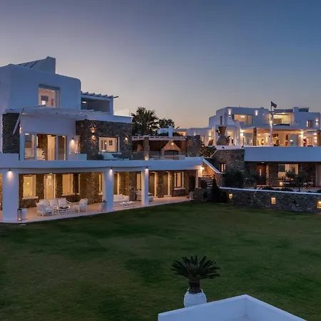 Villa Spectacular 1 Bedroom Vibhu Private Jacuzzis Infinity Pool Kalafatis